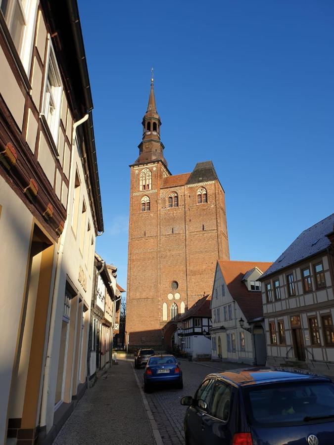 Tangermünde Ferienwohnung Am Rathaus מראה חיצוני תמונה